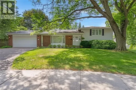 20 Corwin Boulevard Cambridge ON N1S 3L3