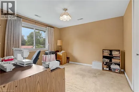 20 Corwin Boulevard Cambridge ON N1S 3L3