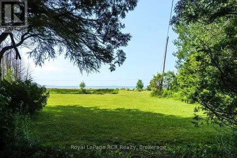 16 Youngs Drive South Bruce Peninsula ON N0H 1X0