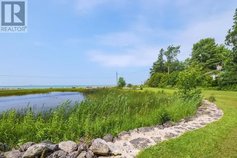 16 Youngs Drive South Bruce Peninsula ON N0H 1X0