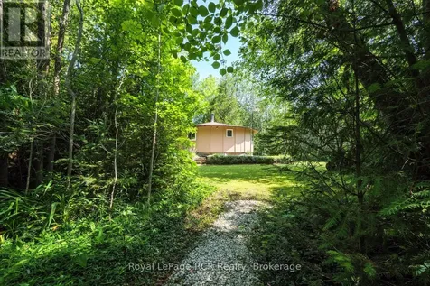 16 Youngs Drive South Bruce Peninsula ON N0H 1X0