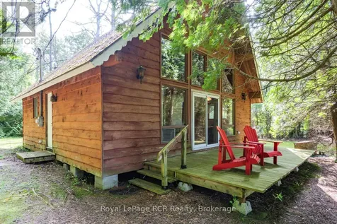 16 Youngs Drive South Bruce Peninsula ON N0H 1X0