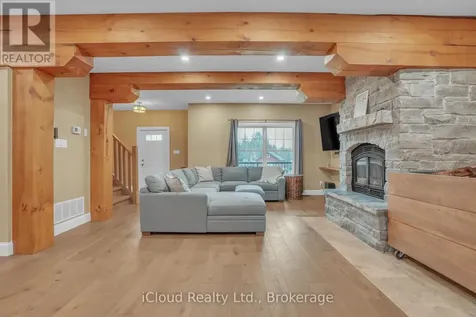 2091 Dwyer Road Springwater ON L9X 1L7