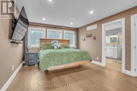 2091 Dwyer Road Springwater ON L9X 1L7