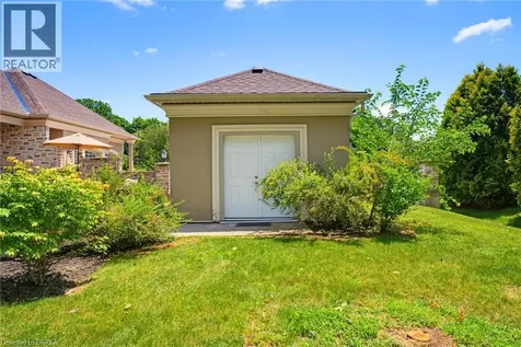1 Rue Chateaux Terrace Brantford ON N3T 6N7