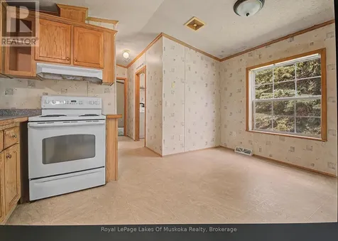 726 592 Highway Perry ON P0A 1J0