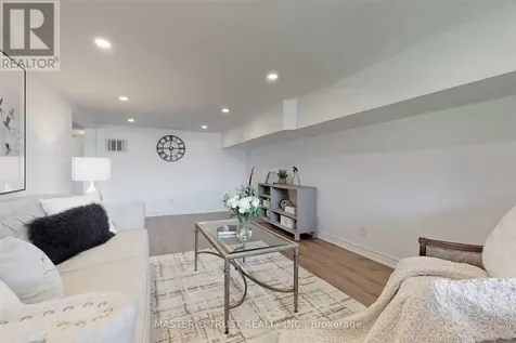 41 Connor Drive Whitchurch-stouffville ON L4A 7X3