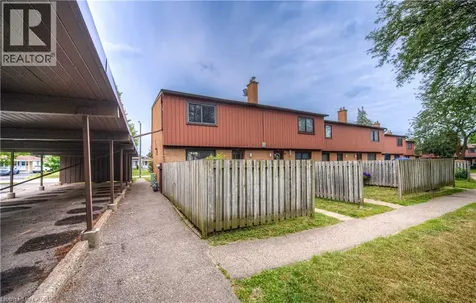112 Kingswood Drive Kitchener ON N2E 1S9