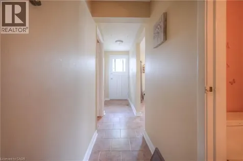 112 Kingswood Drive Kitchener ON N2E 1S9
