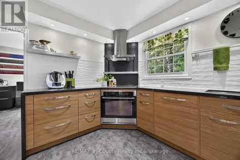 25 Demeyere Avenue Tillsonburg ON N4G 4Y2