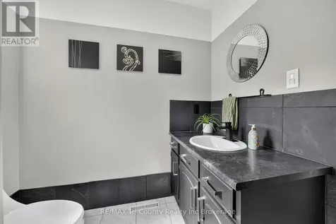 25 Demeyere Avenue Tillsonburg ON N4G 4Y2