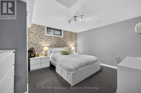 25 Demeyere Avenue Tillsonburg ON N4G 4Y2