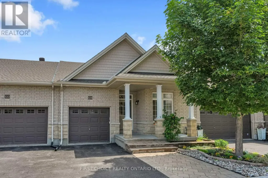 134 Maple Key Private Ottawa ON K1T 0E2