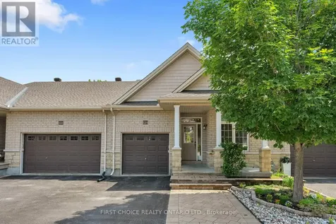134 Maple Key Private Ottawa ON K1T 0E2