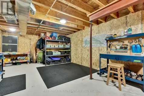 134 Maple Key Private Ottawa ON K1T 0E2
