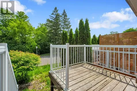 134 Maple Key Private Ottawa ON K1T 0E2