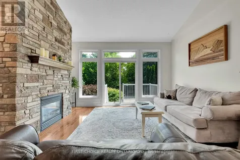 134 Maple Key Private Ottawa ON K1T 0E2