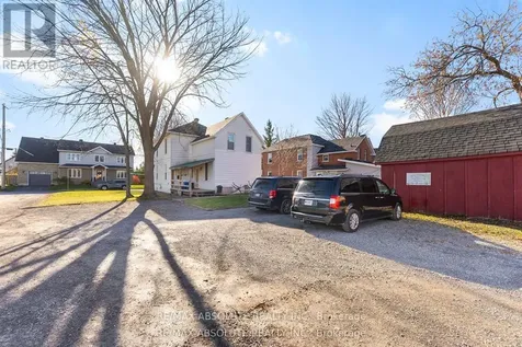 27 Macdonald Street South Arnprior ON K7S 2W4