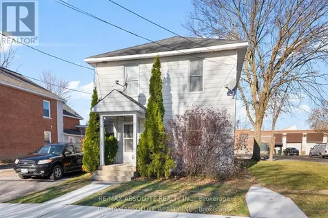 27 Macdonald Street South Arnprior ON K7S 2W4