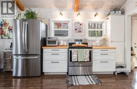 516 Fifth St Street North Belwood ON N0B 1J0