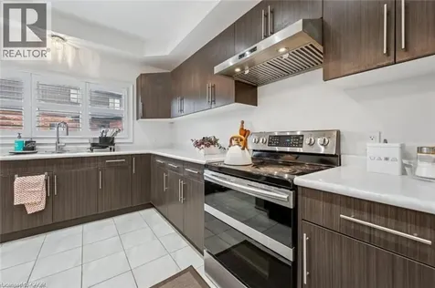 77 Eaglecrest Street Kitchener ON N2K 4K1