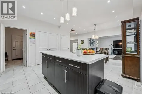 77 Eaglecrest Street Kitchener ON N2K 4K1