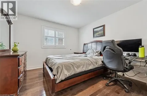 77 Eaglecrest Street Kitchener ON N2K 4K1