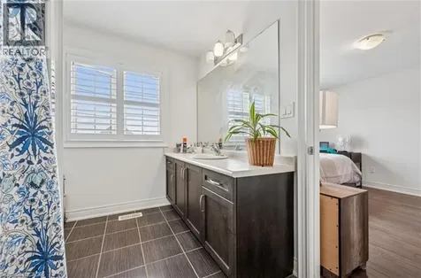 77 Eaglecrest Street Kitchener ON N2K 4K1