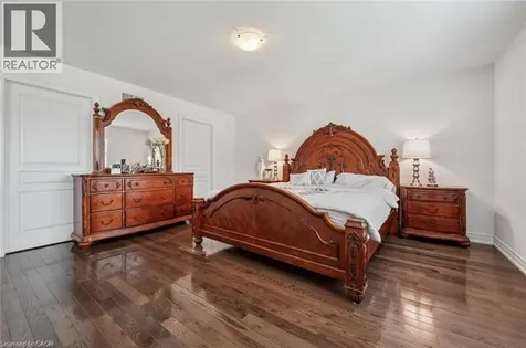 77 Eaglecrest Street Kitchener ON N2K 4K1