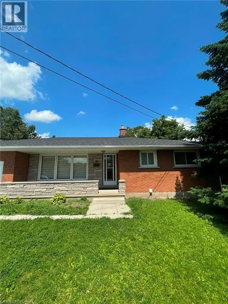 6 Kara Lee Court Guelph ON N1E 4P2