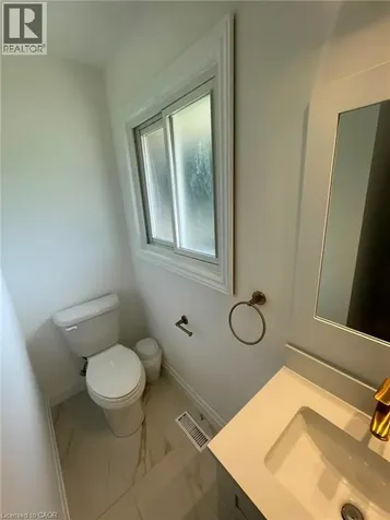 6 Kara Lee Court Guelph ON N1E 4P2