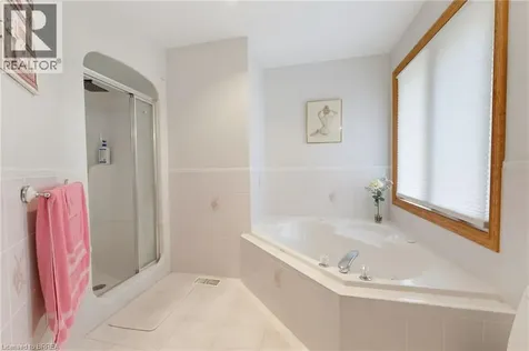 12 Macbride Court Brantford ON N3T 6J1