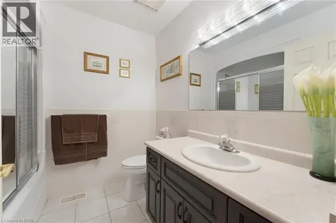 12 Macbride Court Brantford ON N3T 6J1