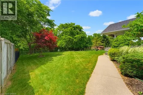 12 Macbride Court Brantford ON N3T 6J1