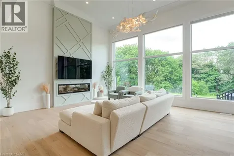 90 Margaret Avenue North Waterloo ON N2J 3P9