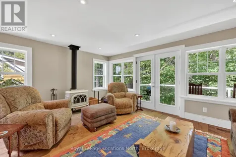 21 Bruce Street North Blue Mountains ON N0H 2P0