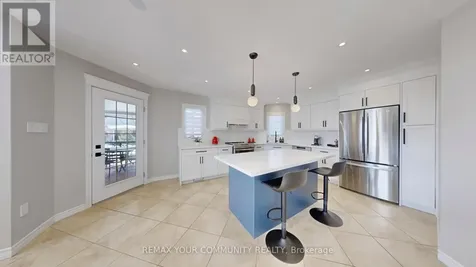 10 Reddington Drive Caledon ON L7E 4C3