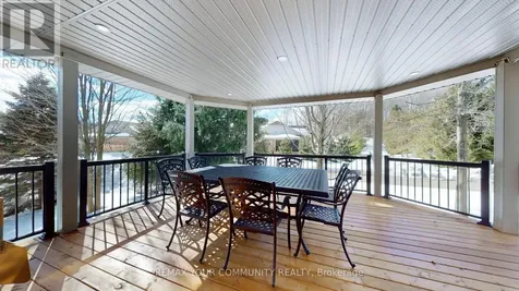 10 Reddington Drive Caledon ON L7E 4C3
