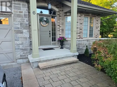 10 Reddington Drive Caledon ON L7E 4C3