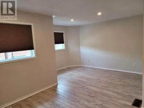 383 Jay Crescent Orangeville ON L9W 4Y7