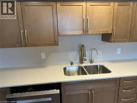 244 Ladyslipper Drive Waterloo ON N2V 0E9