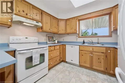 27 Atchison Lane Fergus ON N1M 3L1