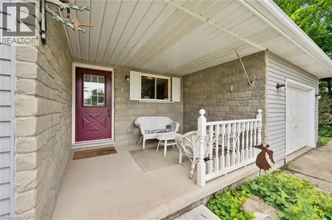 27 Atchison Lane Fergus ON N1M 3L1