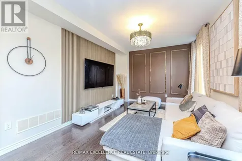 80 Berkely Street Wasaga Beach ON L9Z 0K5