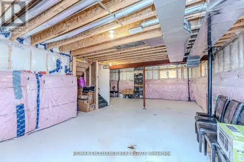 80 Berkely Street Wasaga Beach ON L9Z 0K5