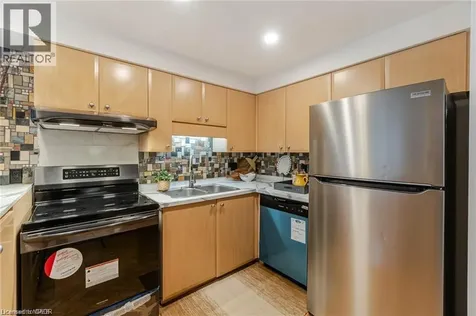 316 Activa Avenue Kitchener ON N2E 3V1