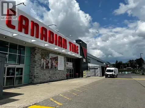 316 Activa Avenue Kitchener ON N2E 3V1