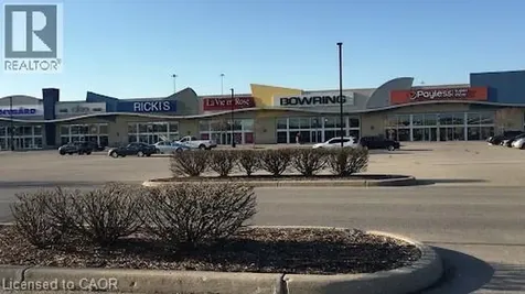 316 Activa Avenue Kitchener ON N2E 3V1