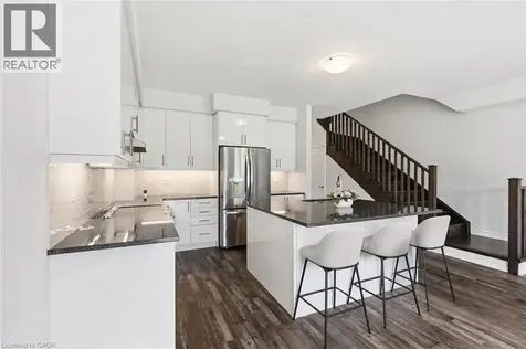33 Admiral Road Welland ON L3B 0H4