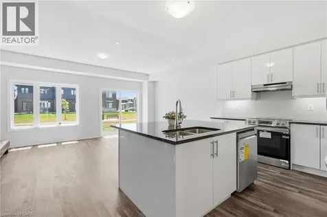 33 Admiral Road Welland ON L3B 0H4